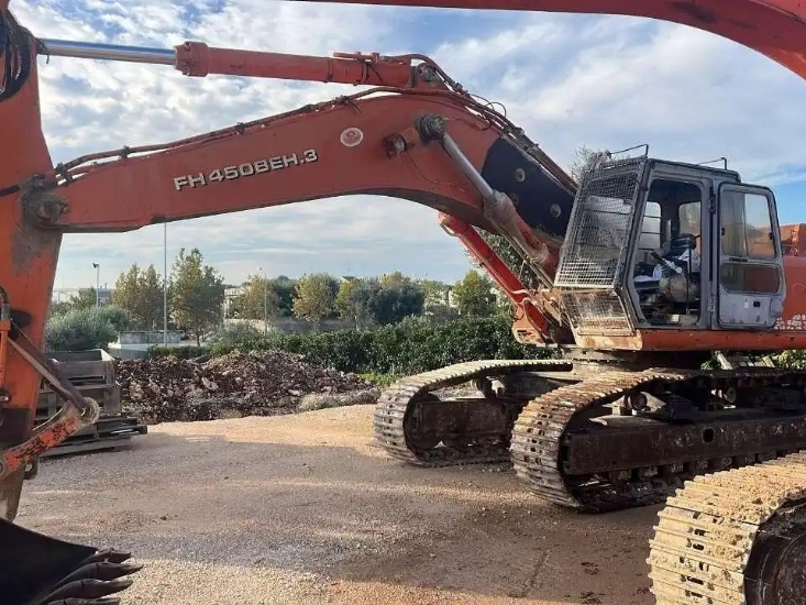 Fiat Hitachi 450.3