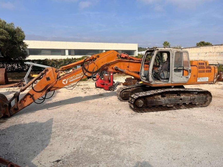 Fiat Hitachi EX235