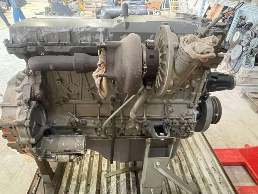 Isuzu 6HK1
